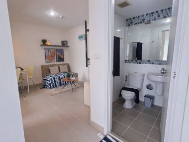 THE EXCEL HIDEAWAY BTS Baring700m. fully furnished
