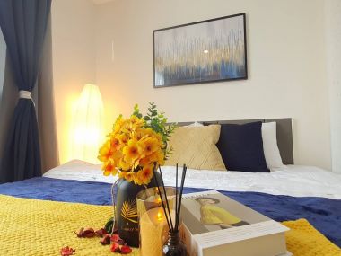 THE EXCEL HIDEAWAY BTS Baring700m. fully furnished