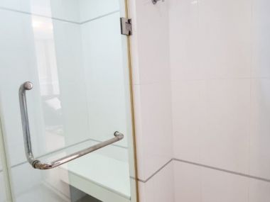 ขายคอนโด Thru Thonglor Condominium ใกล้ ทองหล่อ และ รพ.กรุงเทพ 500ม