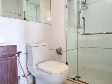 ขายคอนโด Thru Thonglor Condominium ใกล้ ทองหล่อ และ รพ.กรุงเทพ 500ม