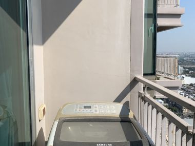 ขายคอนโด Thru Thonglor Condominium ใกล้ ทองหล่อ และ รพ.กรุงเทพ 500ม