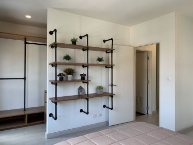 ทาวน์เฮ้าส์หลังมุมไตล์โมเดิร์นพร้อมสวนหลังบ้านส่วนตัว โครงการ Eco Space Bangna