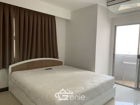 คอนโดให้เช่า! วิทยุ คอมเพล็กซ์ 1 ห้องนอนขนาดใหญ่ 70ตรม. ราคาเพียง 20,000 บาท/เดือน เฟอร์นิเจอร์ครบพร้อมเข้าอยู่