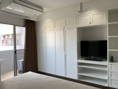 For rent at Wittayu Complex 1 Bedroom 1 Bathroom 20,000THB/Month Fully furnished