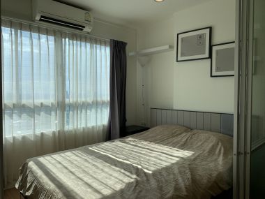 ขายด่วน Lumpini Ville ประชาชื่น-พงษ์เพชร 2 ขนาด 23 sqm. 1 นอน 1 น้ำ ชั้น 32 ราคาขาย 1.35 ล้าน  Fully furnished (ต่อรองได้)