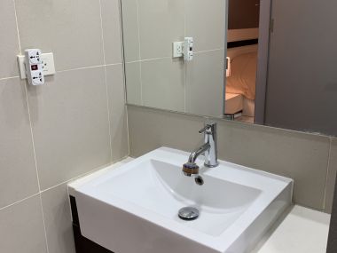 Hot Deal! For rent at Noble Remix 3 Bedroom 2 Bathroom size 102 sqm. 70,000THB/Month Fully furnished