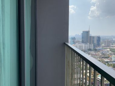 Hot Deal! For rent at Noble Remix 3 Bedroom 2 Bathroom size 102 sqm. 70,000THB/Month Fully furnished