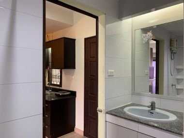 For rent at Saranjai Mansion Type Studio 35 Sq.m 15,000THB/Month Fully furnished