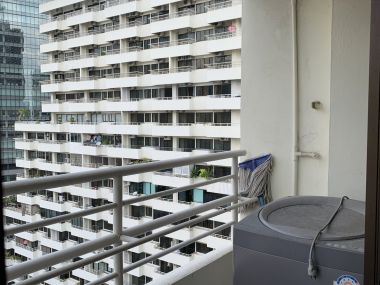 For rent at Saranjai Mansion Type Studio 35 Sq.m 15,000THB/Month Fully furnished