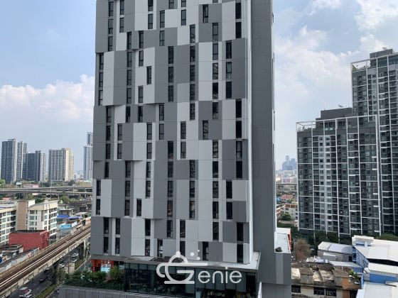 For rent at Wyne by Sansiri 1 Bedroom 1 Bathroom size 35 sqm. 12th Floor 15,000THB/month Fully furnished