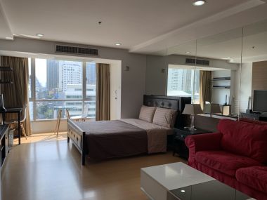 For rent at The Trendy Condominium Type Studio 35 Sq.m 20,000THB/month Fully furnished