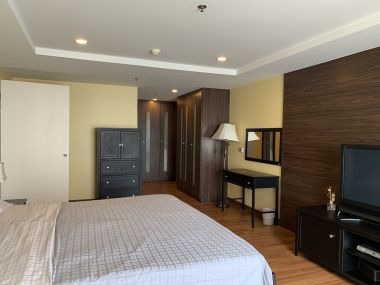 For rent at The Trendy Condominium 1 Bedroom 1 Bathroom 30,000THB/month Fully furnished