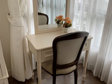 For rant and For sale at The Room 62 sale 9,900,00 THB Transfer 50/50 2 Bedroom 2 Bathroom Rent 39,000 THB/month Fully furnished