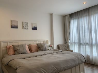 For rant and For sale at The Room 62 sale 9,900,00 THB Transfer 50/50 2 Bedroom 2 Bathroom Rent 39,000 THB/month Fully furnished