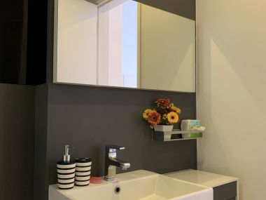 For rant and For sale at The Room 62 sale 9,900,00 THB Transfer 50/50 2 Bedroom 2 Bathroom Rent 39,000 THB/month Fully furnished