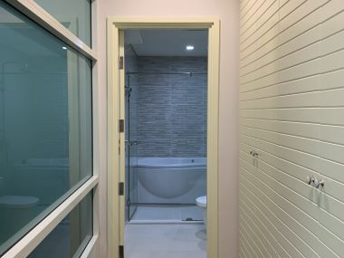 Condo for rent at Ivy Thonglor Type 2 bedroom 2 Bathroom size 88 sqm. 21st Floor Rental price 40,000THB/month Fully furnished