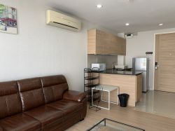 ปล่อยเช่า! D25 Thonglor ในราคาเพียง 15,000บาท/เดือน 1 ห้องนอน 1 ห้องน้ำ 41 ตรม. ห้องใหญ่อยู่สบาย ใกล้ BTS ทองหล่อ เฟอร์นิเจอร์ครบพร้อมเข้าอยู่