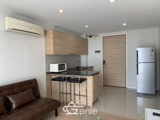 ปล่อยเช่า! D25 Thonglor ในราคาเพียง 18,000 บาท/เดือน 1 ห้องนอน 1 ห้องน้ำ 45 ตรม. ห้องใหญ่อยู่สบาย ใกล้ BTS ทองหล่อ เฟอร์นิเจอร์ครบพร้อมเข้าอยู่