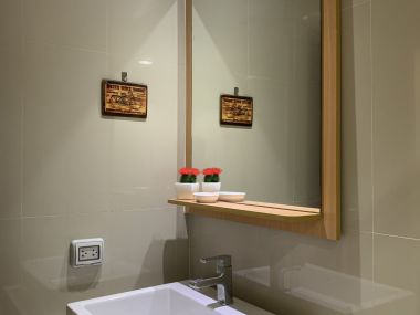 For rent at D25 Thonglor size 70 sqm. 2 Bedroom 2 Bathroom 35,000 THB/month Fully furnished