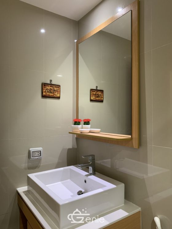 ปล่อยเช่า! D25 Thonglor ในราคาเพียง 35,000บาท/เดือน 2 ห้องนอน 2 ห้องน้ำ 70 ตรม. ห้องใหญ่อยู่สบาย ใกล้ BTS ทองหล่อ เฟอร์นิเจอร์ครบพร้อมเข้าอยู่