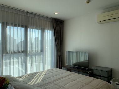 For rent at D25 Thonglor 2 Bedroom 2 Bathroom Size 76 sqm. 8th Floor rental price 35,000 THB/month Fully furnished