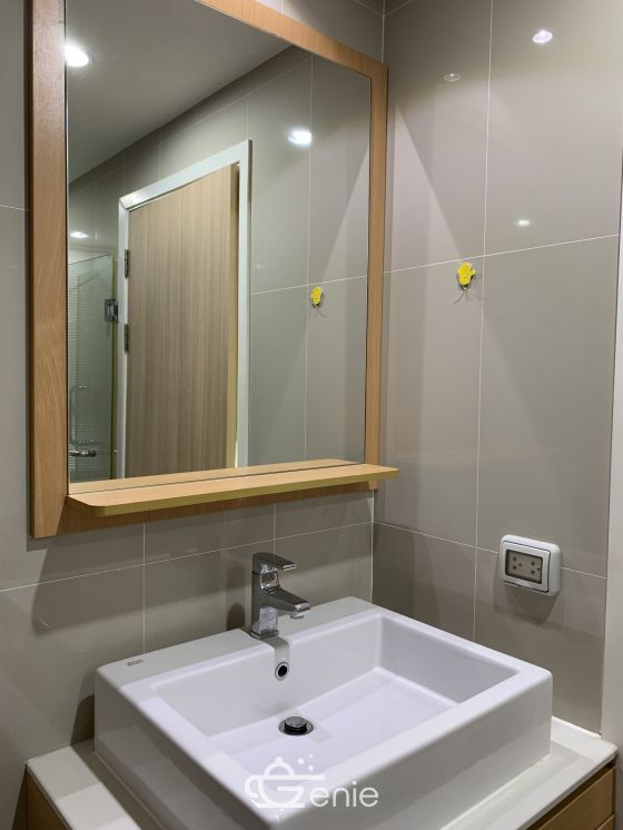 For rent at D25 Thonglor 2 Bedroom 2 Bathroom Size 76 sqm. 8th Floor rental price 35,000 THB/month Fully furnished