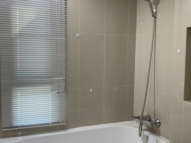 For rent at D25 Thonglor 2 Bedroom 2 Bathroom Size 76 sqm. 8th Floor rental price 35,000 THB/month Fully furnished