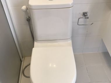 ** ปล่อยเช่าทาวน์เฮ้าส์ ** Ekkamai Villas ในราคาเพียง 50, 000บาท/เดือน 4ชั้น 5 ห้องนอน 5 ห้องน้ำ มีห้องแม่บ้าน ขนาด 24 ตรว. พื้นที่ใช้สอย 350 ตรม. เฟอร์นิเจอร์ครบพร้อมเข้าอยู่