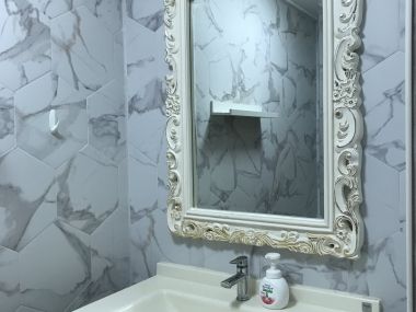 ** ปล่อยเช่าทาวน์เฮ้าส์ ** Ekkamai Villas ในราคาเพียง 50, 000บาท/เดือน 4ชั้น 5 ห้องนอน 5 ห้องน้ำ มีห้องแม่บ้าน ขนาด 24 ตรว. พื้นที่ใช้สอย 350 ตรม. เฟอร์นิเจอร์ครบพร้อมเข้าอยู่