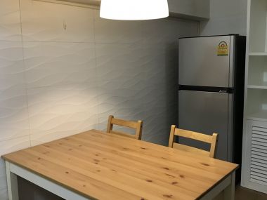 ** ปล่อยเช่าทาวน์เฮ้าส์ ** Ekkamai Villas ในราคาเพียง 50, 000บาท/เดือน 4ชั้น 5 ห้องนอน 5 ห้องน้ำ มีห้องแม่บ้าน ขนาด 24 ตรว. พื้นที่ใช้สอย 350 ตรม. เฟอร์นิเจอร์ครบพร้อมเข้าอยู่