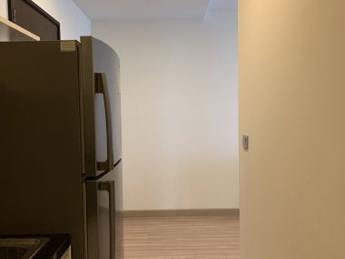 Spcial price!!! for rent at Sky Walk 1 Bedroom 1 Bathroom 25, 000/month Fully furnished (can negotiate )