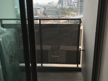 Condo for rent at The Room Sukhumvit 69 1 Bedroom 1 Bathroom 20,000THB/month Fully furnished