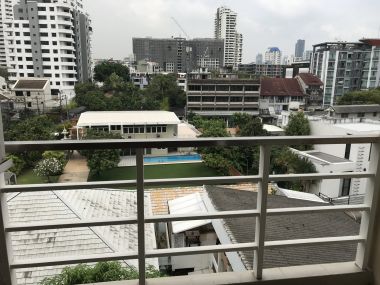 For rent at The Alcove 49 1 Bedroom 1 Bathroom 25,000THB/month Fully furnished