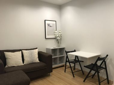 ** Super Deal! ** Life @Sukhumvit 65 ปล่อยเช่า ในราคาเพียง 16,000บาท/เดือน 1 ห้องนอน 1 ห้องน้ำ 31 ตรม. ใกล้ BTS พระโขนง เฟอร์นิเจอร์ครบพร้อมเข้าอยู่ (ราคาต่อรองได้)