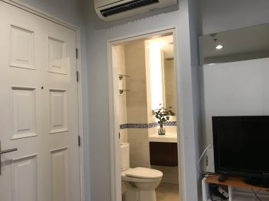 ** Super Deal! ** Life @Sukhumvit 65 ปล่อยเช่า ในราคาเพียง 16,000บาท/เดือน 1 ห้องนอน 1 ห้องน้ำ 31 ตรม. ใกล้ BTS พระโขนง เฟอร์นิเจอร์ครบพร้อมเข้าอยู่ (ราคาต่อรองได้)