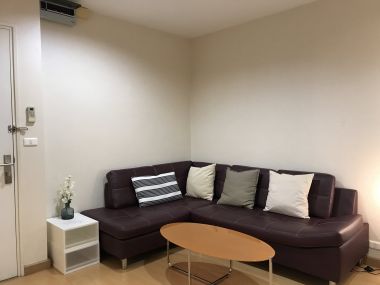 Life @Sukhumvit 65 ปล่อยเช่า ในราคาเพียง 15,000บาท/เดือน 1 ห้องนอน 1 ห้องน้ำ 42 ตรม. ใกล้ BTS พระโขนง เฟอร์นิเจอร์ครบพร้อมเข้าอยู่ (ราคาต่อรองได้)