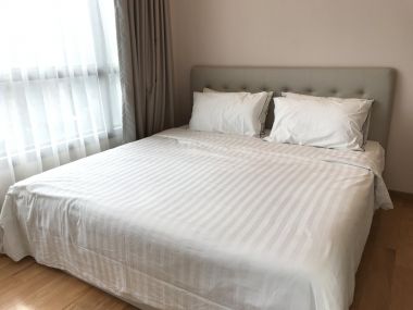 คอนโดให้เช่า H Sukhumvit 43 ในราคาเพียง 40,000บาท/เดือน ชั้นสูง++ วิวสวย 2 ห้องนอน 60 ตรม. ใกล้ BTS Asoke เฟอร์นิเจอร์ครบพร้อมเข้าอยู่