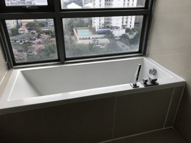 คอนโดให้เช่า H Sukhumvit 43 ในราคาเพียง 40,000บาท/เดือน ชั้นสูง++ วิวสวย 2 ห้องนอน 60 ตรม. ใกล้ BTS Asoke เฟอร์นิเจอร์ครบพร้อมเข้าอยู่