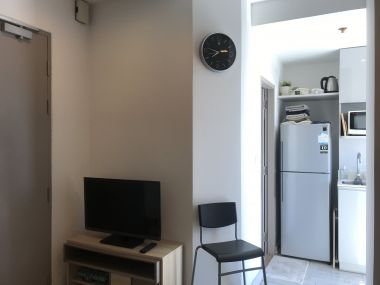 Ideo Mobi Sukhumvit next to Onnut BTS Station only 1 minute walk, ONLY 9,000 Baht, 6months-1year contract