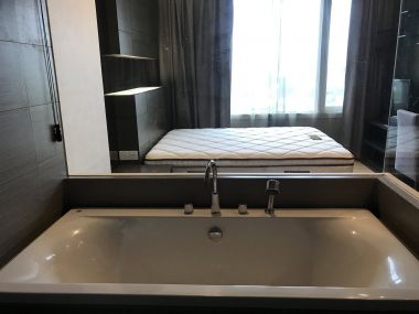 For rent at Siri at Sukhumvit 2 Bedroom 2 Bathroom 40, 000THB/month Fully furnished
