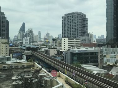 For rent at Siri at Sukhumvit 2 Bedroom 2 Bathroom 58, 000THB/month Fully furnished