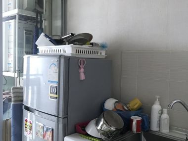 ลดสุดๆ ให้เช่า!!! Lumpini Place Rama9-Ratchada ราคาเพียง 14, 000บาท/เดือน 1 ห้องนอน 37ตรม พร้อมอ่างอาบน้ำ ชั้นสูง วิวสระว่ายน้ำ ใกล้ MRT พระราม 9 เฟอร์นิเจอร์ครบพร้อมเข้าอยู่