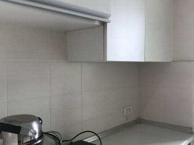 ลดสุดๆ ให้เช่า!!! Lumpini Place Rama9-Ratchada ราคาเพียง 14, 000บาท/เดือน 1 ห้องนอน 37ตรม พร้อมอ่างอาบน้ำ ชั้นสูง วิวสระว่ายน้ำ ใกล้ MRT พระราม 9 เฟอร์นิเจอร์ครบพร้อมเข้าอยู่