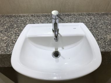 ปล่อยเช่า! The Clover ในราคาเพียง 20,000 บาท/เดือน 1 ห้องนอน 1 ห้องน้ำ 30ตรม. ใกล้ BTS ทองหล่อ เฟอร์นิเจอร์ครบพร้อมเข้าอยู่ PROP000167