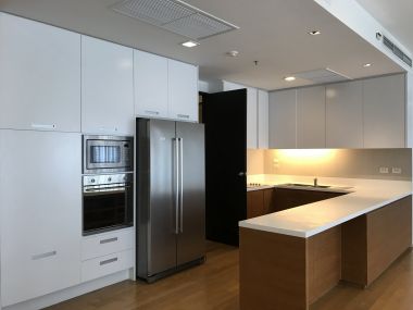 Pet friendly 3Bed 3Bath at The Madison Sukhumvit 41 for Sale and Rent