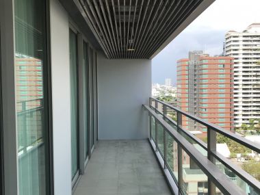 Pet friendly 3Bed 3Bath at The Madison Sukhumvit 41 for Sale and Rent
