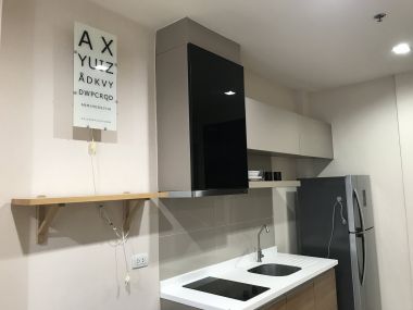 For rent!!! at Rhythm Sukhumvit 50 1 Bedroom 1 Bathroom 18, 000/month Fully furnished (can negotiate )