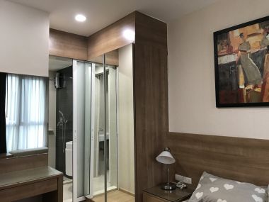 For rent!!! at Rhythm Sukhumvit 50 1 Bedroom 1 Bathroom 18, 000/month Fully furnished (can negotiate )