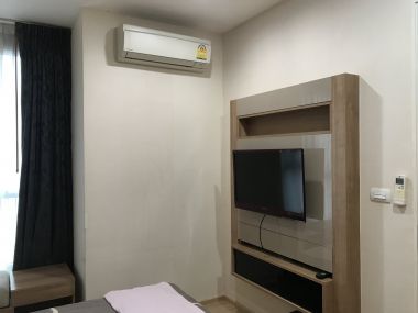 For rent!!! at Rhythm Sukhumvit 50 1 Bedroom 1 Bathroom 18, 000/month Fully furnished (can negotiate )