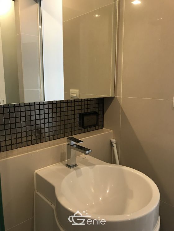 For rent!!! at Rhythm Sukhumvit 50 1 Bedroom 1 Bathroom 18, 000/month Fully furnished (can negotiate )
